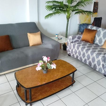 Revolution Tahiti Apartman Papeete  Kültér fotó